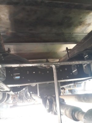 ขาย Deca ปี 50 ติดเครน tadano 5 ตัน 4 ปลอก ท้อง V มีขาหลัง โทร 088-4501277