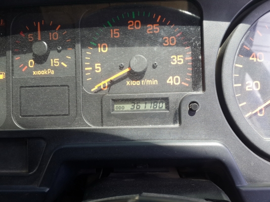 ขาย Deca ปี 50 ติดเครน tadano 5 ตัน 4 ปลอก ท้อง V มีขาหลัง โทร 088-4501277