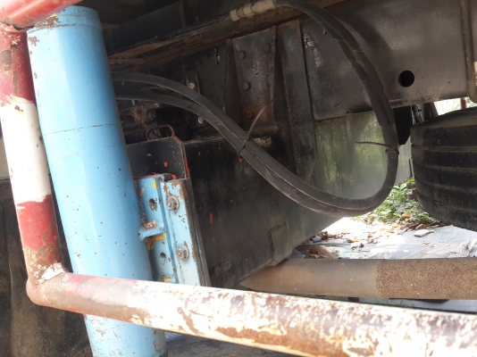 ขาย Deca ปี 50 ติดเครน tadano 5 ตัน 4 ปลอก ท้อง V มีขาหลัง โทร 088-4501277