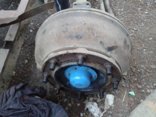 ขายคานหน้า TXพร้อมดุมล้อ สภาพสวย