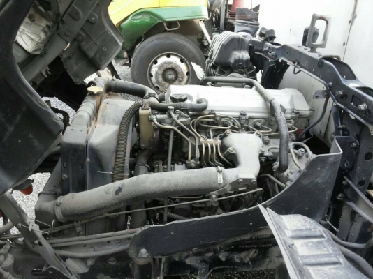 ขาย รถบรรทุก 6 ล้อ HINO 150 แรง