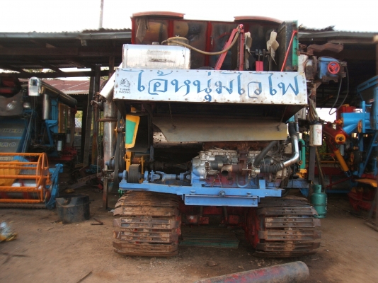 ขายรถเกี่ยวข้าวเกษตรพัฒนา รุ่นไอ้หนุ่มไวไฟ ตัวเดิน PC200 เครื่องยนต์ มิตซู 6D17 210 แรงม้า