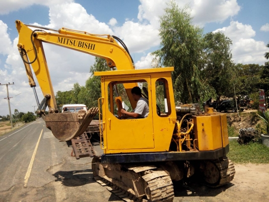 ขายแมคโค ขายแมคโค