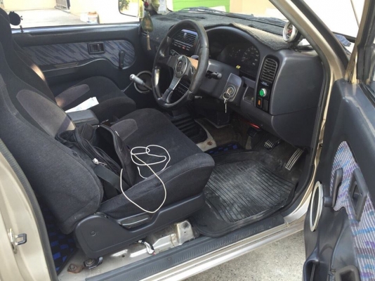 ขาย Nissan BigM ปี97 เครื่อง Td 27 ขาย Nissan BigM ปี97 เครื่อง Td 27