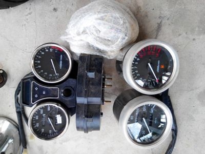 ไมล์มอไซด์หลายรุ่น ราคา 500 บาท สนใจติดต่อ