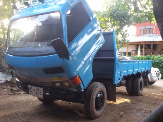 (ร้านรุ่งโรจน์ 082-1057078)ขาย 6 ล้อ ISUZU KS 100แรง (4BC2ฝาดำ) เครื่องแห้ง แน่นแรงดีสุดๆ แซสซีสวยๆไม่ผุไม่ดาม พวงมาลัยพาวเวอร์ เกียร์สั้น ดั้มหัวได้ ยางใหม่ๆ6 เส้น รถวิ่งดีขับขี่ง่าย พร้อมโอนพร้อมใข้งานสุดๆๆ (ร้านรุ่งโรจน์ 082-1057078)ขาย 6 ล้อ ISUZU KS 100แรง (4BC2ฝาดำ) เครื่องแห้ง แน่นแรงดีสุดๆ แซสซีสวยๆไม่ผุไม่ดาม พวงมาลัยพาวเวอร์ เกียร์สั้น ดั้มหัวได้ ยางใหม่ๆ6 เส้น รถวิ่งดีขับขี่ง่าย พร้อมโอนพร้อมใข้งานสุดๆๆ