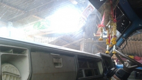 (ร้านรุ่งโรจน์ 082-1057078)ขาย 6 ล้อ ISUZU KS 100แรง (4BC2ฝาดำ) เครื่องแห้ง แน่นแรงดีสุดๆ แซสซีสวยๆไม่ผุไม่ดาม พวงมาลัยพาวเวอร์ เกียร์สั้น ดั้มหัวได้ ยางใหม่ๆ6 เส้น รถวิ่งดีขับขี่ง่าย พร้อมโอนพร้อมใข้งานสุดๆๆ (ร้านรุ่งโรจน์ 082-1057078)ขาย 6 ล้อ ISUZU KS 100แรง (4BC2ฝาดำ) เครื่องแห้ง แน่นแรงดีสุดๆ แซสซีสวยๆไม่ผุไม่ดาม พวงมาลัยพาวเวอร์ เกียร์สั้น ดั้มหัวได้ ยางใหม่ๆ6 เส้น รถวิ่งดีขับขี่ง่าย พร้อมโอนพร้อมใข้งานสุดๆๆ