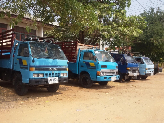 (ร้านรุ่งโรจน์ 082-1057078)ขาย 6 ล้อ ISUZU KS 100แรง (4BC2ฝาดำ) เครื่องแห้ง แน่นแรงดีสุดๆ แซสซีสวยๆไม่ผุไม่ดาม พวงมาลัยพาวเวอร์ เกียร์สั้น ดั้มหัวได้ ยางใหม่ๆ6 เส้น รถวิ่งดีขับขี่ง่าย พร้อมโอนพร้อมใข้งานสุดๆๆ (ร้านรุ่งโรจน์ 082-1057078)ขาย 6 ล้อ ISUZU KS 100แรง (4BC2ฝาดำ) เครื่องแห้ง แน่นแรงดีสุดๆ แซสซีสวยๆไม่ผุไม่ดาม พวงมาลัยพาวเวอร์ เกียร์สั้น ดั้มหัวได้ ยางใหม่ๆ6 เส้น รถวิ่งดีขับขี่ง่าย พร้อมโอนพร้อมใข้งานสุดๆๆ