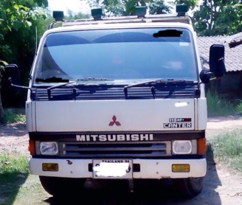 MITSUBISHI CANTER FE 115 HP 4D34 หกล้อดั๊มพ์ กระบะดั๊มพ์เหล็ก 4 ตันความยาว 3.60 เมตรสวยจัดพร้อมบรรทุกหนักได้เลย เครื่องยนต์แน่นแรงดีเดิมๆไม่มีเยิ้ม หัวเก๋งเดิมๆบางๆภายในเก๋งคอนโซลสวยครบ พวงมาลัยเพาเวอร์ ช่วงล่างแน่นคัชซีสวยเดิมๆไม่มีแอ่นไม่มีบวม คานหน้ากั