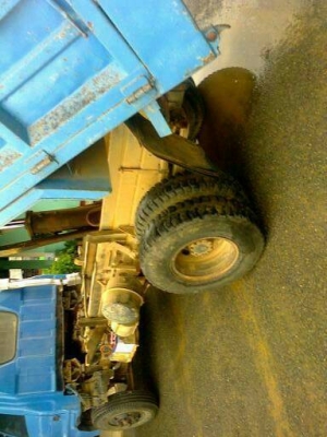 หกล้อ อีซูซุ KS115แรง ดั้ม5คิวย3.80ม.สภาพดีพร้อมลุย ทะเบียนพร้อมโอน  ราคา299,000บ