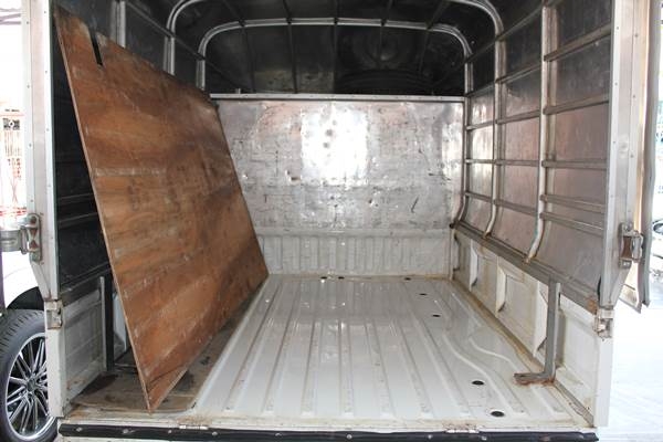 รถสวย สภาพดี พร้อมใช้งาน รถสวย สภาพดี พร้อมใช้งาน