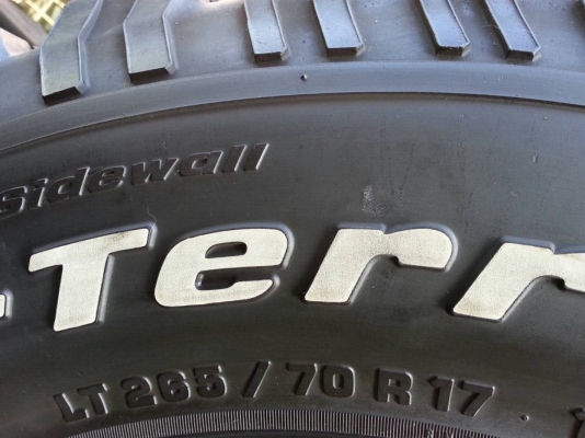 ขายยาง BF ALL 265 70 17 พร้อม TE37 X ขายยาง BF ALL 265 70 17 พร้อม TE37 X