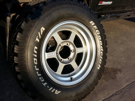 ขายยาง  BF ALL  265 70 17  พร้อม TE37 X