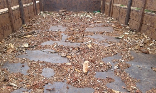 นิสสัน 125 แรงม้า   ปี 48ยาว 5.50  เล่มทะเบียน ราคา -355000