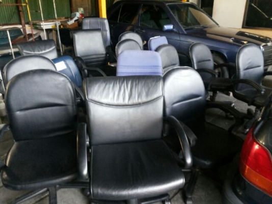 ขายเหมา " โต๊ะ ตู้ เหล็ก อย่างดี พร้อมเก้าอี้ " 6,900 บาท