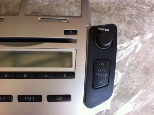 วิทยุติดรถยนต์ของเดิมๆ สวยๆ ไม่ได้ใช้งานมาเลย เทสการทำให้แล้ว