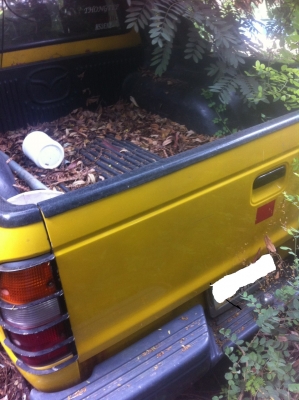 ขายมาสด้า ไฟเตอ 4 ประตู โฟวิล ปี 2001 เกียธรรมดา