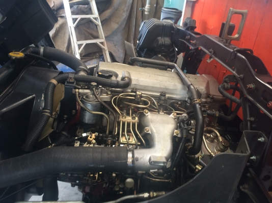 ขาย  6 ล้อ  HINO Fc4่่ J   165 แรง ยาว 6.50 เมตร