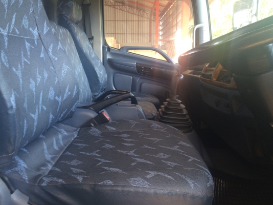 ขาย  6 ล้อ  HINO Fc4่่ J   165 แรง ยาว 6.50 เมตร