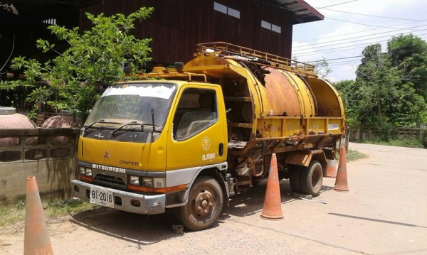 ขายรถขยะ ขายตามสภาพ เครื่องพัง ราคาถูก เอกสารพร้อมโอน สนใจโทร 090-8588220คุณนะ 093-3258446คุณบิว ID:narong498 หรือเข้าดูสินค้าอื่นๆได้ที่ www.truck.in.th/498 หรือที่เพจFacebook ณรงค์ ซื้อขายรถมือสอง (เว็บไซต์ส่วนตัว)