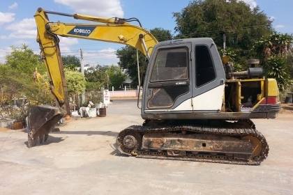 ขายแบคโค KOBELCO 120-3 มาร์คที สภาพสวยพร้อมใช้งาน ทำงานเร็ว เครื่องดี บูมอาร์มสวยมาก สนใจโทร 090-8588220คุณนะ 093-3258446คุณบิวตี้ ID:narong498 หรือ www.truck.in.th/498หรือfb:ณรงค์ ซื้อขายรถมือสอง (เว็บไซต์ส่วนตัว)