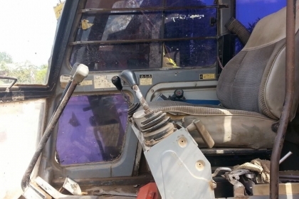 ขายแบคโค KOBELCO 120-3 มาร์คที สภาพสวยพร้อมใช้งาน ทำงานเร็ว เครื่องดี บูมอาร์มสวยมาก สนใจโทร 090-8588220คุณนะ 093-3258446คุณบิวตี้ ID:narong498 หรือ www.truck.in.th/498หรือfb:ณรงค์ ซื้อขายรถมือสอง (เว็บไซต์ส่วนตัว)