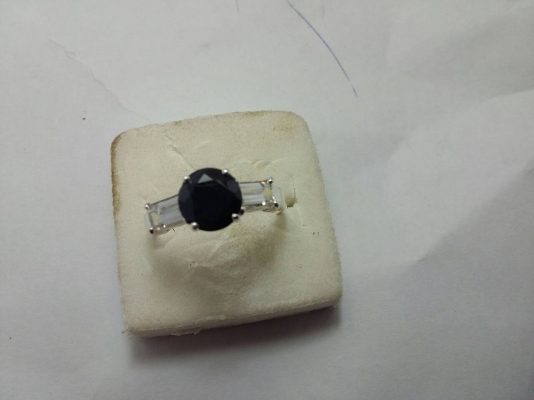 แหวนเงิน 925 พลอยนิล