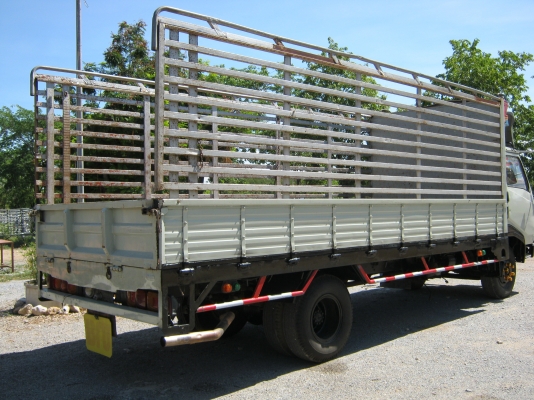 ขายรถ6ล้อฮืโน km 779  177 แรงม้า ยาว 5.50 สวยพร้อมใช้งาน