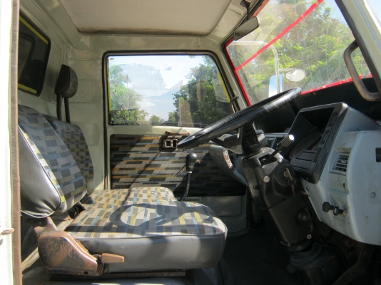 ขายรถ6ล้อฮืโน km 779  177 แรงม้า ยาว 5.50 สวยพร้อมใช้งาน