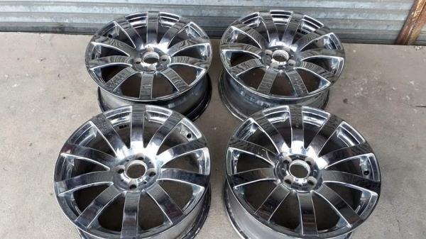 โครเมี่ยม ขอบ 17 4รู100