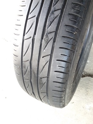 ขายยาง185/65/14 ปี 4712 BRIDGESTON AR10  4 เส้น