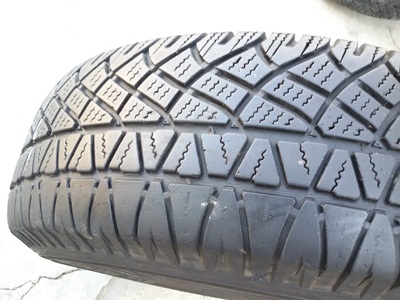 ขายยาง235/75/15 ปี 211 MICHERLIN LATITUDE 4 เส้น