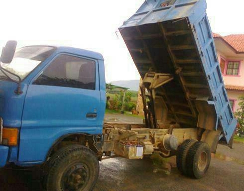 หกล้อดั้ม อีซูซุ KS115แรง ดั้ม5คิว ย.3.80ม พ.เวอร์ ช่วงล่าง F เกียร์ร็อค สภาพดีพร้อมใช้งาน เล่มทะเบียนพร้อมโอน