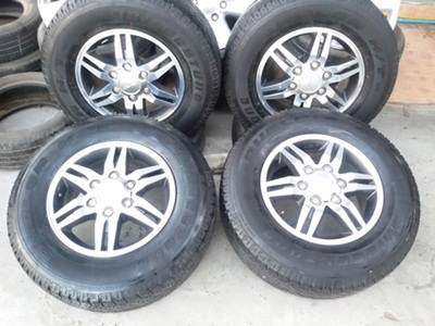 ขายล้อแม็กISUZU HI Lender16 ยาง245/70/16 4 ล้อ