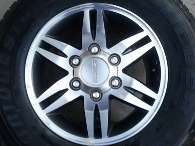 ขายล้อแม็กISUZU HI Lender16 ยาง245/70/16 4 ล้อ