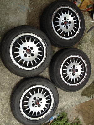 ขายแม็ค BMW ขอบ 14 พร้อมยาง ปี 13