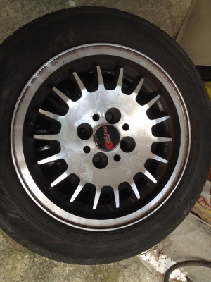 ขายแม็ค BMW ขอบ 14 พร้อมยาง ปี 13 ขายแม็ค BMW ขอบ 14 พร้อมยาง ปี 13