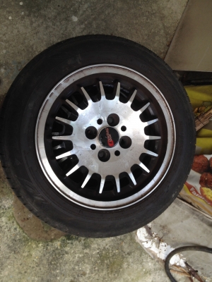 ขายแม็ค BMW ขอบ 14 พร้อมยาง ปี 13 ขายแม็ค BMW ขอบ 14 พร้อมยาง ปี 13