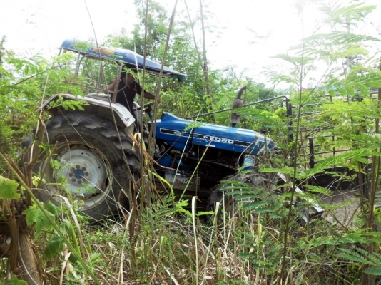 ขายแล้วครับรถไถ Ford น้องๆจากจังหวัดสระแก้วมาขอแบ่งไปครับ ขายแล้วครับรถไถ Ford น้องๆจากจังหวัดสระแก้วมาขอแบ่งไปครับ