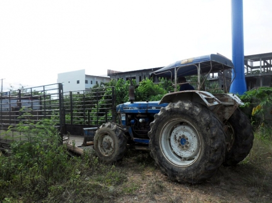 ขายแล้วครับรถไถ Ford น้องๆจากจังหวัดสระแก้วมาขอแบ่งไปครับ ขายแล้วครับรถไถ Ford น้องๆจากจังหวัดสระแก้วมาขอแบ่งไปครับ