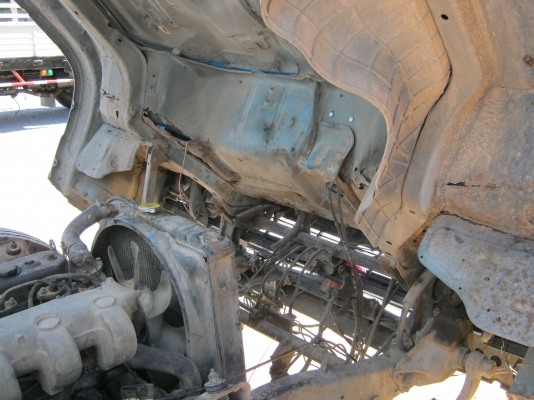 ขายรถ6ล้ออืซูซุ npr 115 พร้อมใช้งาน ใส่กระบอกดั้มทำดั้มเกษตรได้เลย ขายรถ6ล้ออืซูซุ npr 115 พร้อมใช้งาน ใส่กระบอกดั้มทำดั้มเกษตรได้เลย