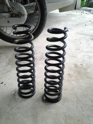 สปริงโช๊คหน้าซีวิคตาโต96-99