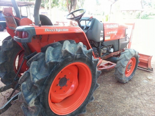 รถแทรกเตอร์มือสอง L3408DI ใบมีดดันดิน ผานพรวน รถสวยสภาพเดิมๆทั้งคัน 260,000บ. ที่เพชรรุ่งเรือง แทร็กเตร์ มีให้เลือกกันหลายรุ่นครับ