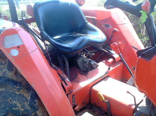 รถไถคูโบต้า  34  แรง