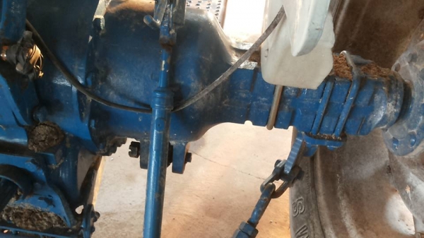 **153,000 บ.ต่อรอง/// รถไถ FORD 4000 T2 เพลาเดียว **ขายรถไถ FORD 55แรง เพลาเดียว ตัวเปล่า FORD 4000 3สูบ 55แรง T2 เสื้อเรียบ (โค้ดระบุ ปีผลิต1970) เช็ค/ฟิต ใหม่ เครื่องดี แรงดี <C5NNE 6015 V-T2> ปั้มดี แรงดีครับ เกียร์ดี<C5NN 7006 AB> เข้าง่าย **153,000 บ.ต่อรอง/// รถไถ FORD 4000 T2 เพลาเดียว **ขายรถไถ FORD 55แรง เพลาเดียว ตัวเปล่า FORD 4000 3สูบ 55แรง T2 เสื้อเรียบ (โค้ดระบุ ปีผลิต1970) เช็ค/ฟิต ใหม่ เครื่องดี แรงดี <C5NNE 6015 V-T2> ปั้มดี แรงดีครับ เกียร์ดี<C5NN 7006 AB> เข้าง่าย