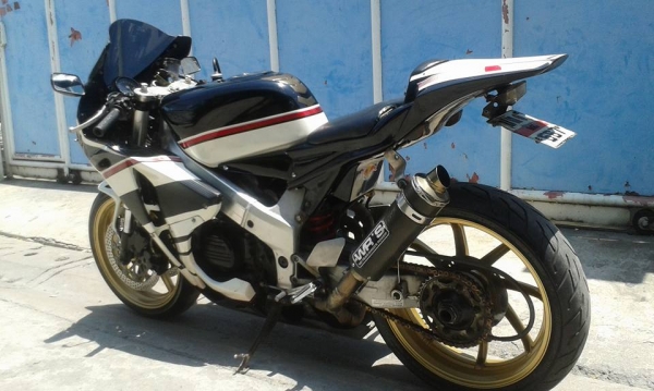 Honda VFR400cc. NC30 ทะเบียนโอนภาษีไม่ขาด (หมดปี59) ทะเบียนเรียงเลขสวย  แฟริ่งcbr1000ปี08