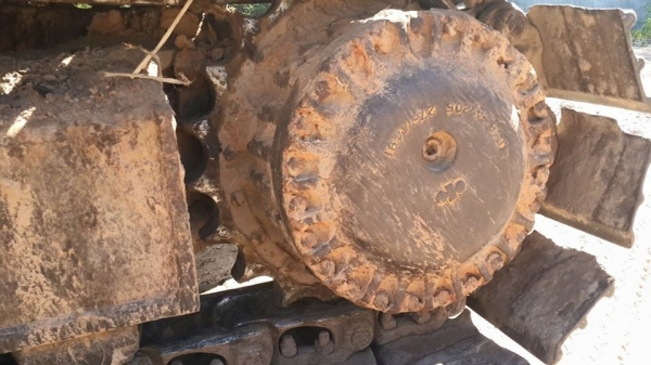 ขายรถ แม็คโคKOMATSU PC200-3 คอนโทรลน้ำมัน เครื่องดี บูมสวย เอกสารอินวอยซ์ ทำงานเร็ว สภาพพร้อมลงงาน