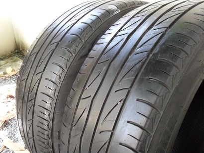 ขายยาง BRIDGESTONE AR10 ปี2413 (1คู่) 205-55-16 ราคา 1,600
