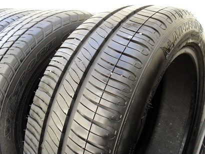 ขายเศษยาง MICHELIN ENERGY XM2 ปี5014 1เส้น 185-55-16 ราคา 1,500