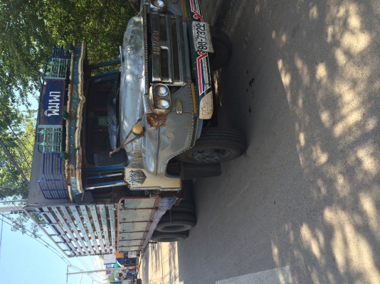 ขาย10ล้อ หัวยาว 1เพลา เครื่อง 185แรง พร้อมใช้